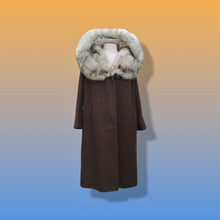 Load image into Gallery viewer, Vintage 60’s Swing Coat Massive Fox Fur Collar Brown Boucle