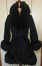 Load image into Gallery viewer, Lilli Ann London 70s Black Suede Shearling Lamb Almost Famous Fit and Flare Russian Princess Petite Penny Lane Coat Small