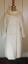 Load image into Gallery viewer, 60s Lilli Ann White Swing Mink Double Breasted Wool Coat Flexible Size S/M