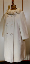 Load image into Gallery viewer, 60s Lilli Ann White Swing Mink Double Breasted Wool Coat Flexible Size S/M