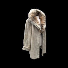 Load image into Gallery viewer, Massive Lynx and Beige Sheared Beaver Cozy Throw Oversized Coat
