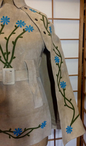70s Suede Embroidered Floral Poncho- Belted Flower Child Cape Hippy Turquoise Floral Flowers S/M Penny Lane Almost Famous