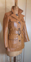 Load image into Gallery viewer, 70s Caramel Tan Leather Coat Vintage Women's Fit Flare Multi Pockets Career Boho Removable Sherpa Liner Montgomery Ward "short trench/spy"
