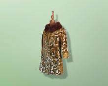 Load image into Gallery viewer, 60’s Vintage Women's Coat- 60s Heavy Velvet Floral Green Tapestry Carpet Lilli Ann Coat Mink