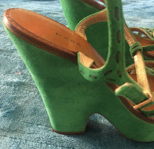 Load image into Gallery viewer, Vintage 70s Style_Early 2000&#39;s Designer Green Suede Marc Jacobs Size 6 EU 36 Made in Italy Jeweled Strappy Platform Pinup Sandals 5&quot; High