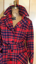 Load image into Gallery viewer, Women's Vintage coat- Plaid Pendleton Wool Red Fit Flare Fox Fur Removable Collar Princess Wool Coat M/L