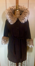 Load image into Gallery viewer, 60&#39;s 70&#39;s Lynx Fur and Suede Leather Coat S/M