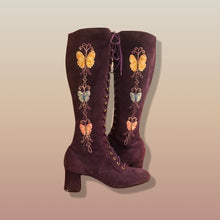 Load image into Gallery viewer, 70’s Purple Suede Gogo Hippy Boho Embroided Boots Rare size7.5/8 Lace Up Floral