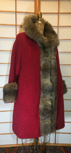 50s 60s Red Thick Nubby Wool and Fully Lined Fox Fur Swing Coat M/L/XL