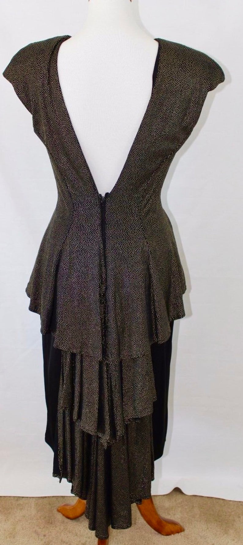 80s mermaid dress Vintage 80s Dress Does 40s Gold and Black Metallic Open Back Mermaid Peplum Dress Prom Cocktail Evening L