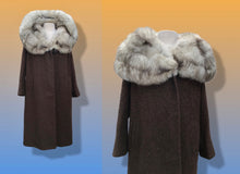 Load image into Gallery viewer, Vintage 60’s Swing Coat Massive Fox Fur Collar Brown Boucle