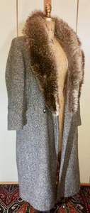 Tweed Oversized Long Coat with Fur Collar, 80s 90s Vibe Women Free Size, Possible Unisex