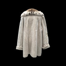 Load image into Gallery viewer, Massive Lynx and Beige Sheared Beaver Cozy Throw Oversized Coat