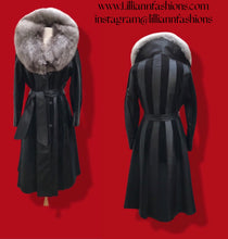 Load image into Gallery viewer, 70’s Spy Trench Black Leather with Suede inlay Fox fur Removable Collar