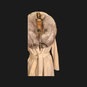 Vintage 60’s Coat Lilli Ann Cream White Massive Fox Fur Collar Wear Two Ways Swing Fit And Flare One Size Fits All Throw and Go