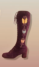 Load image into Gallery viewer, 70’s Purple Suede Gogo Hippy Boho Embroided Boots Rare size7.5/8 Lace Up Floral